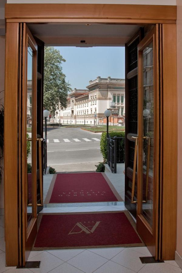 Albergo Vittoria サルソマッジョーレ・テルメ エクステリア 写真